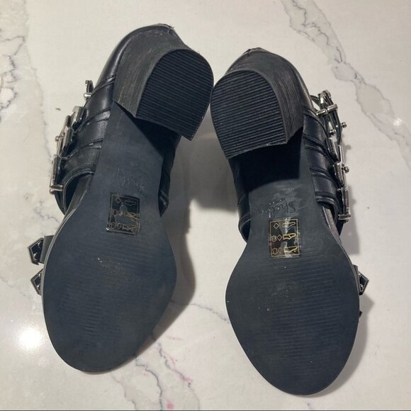 SHELLYS LONDON Sz 5 Stacked 2.5” Heel Buckle Accents Sandals - Picture 9 of 10